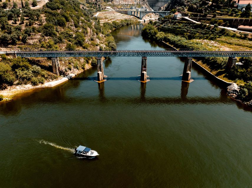 Pinhão: Douro River Boat Tour with Lunch - Why Pinhão + the Douro Boat Combo Works So Well