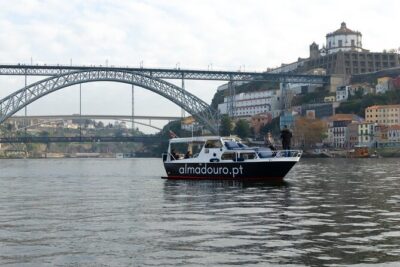 Port : Douro Cruise, 6 Bridges & 4 Port Wines (Max 7) - Starting in Afurada: why the meeting point matters