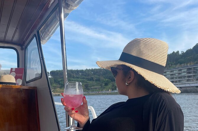 Port : private cruiser 6 Bridges and port wine tasting/Sunset - Ribeira viewpoints: the postcard factor, but with room to breathe