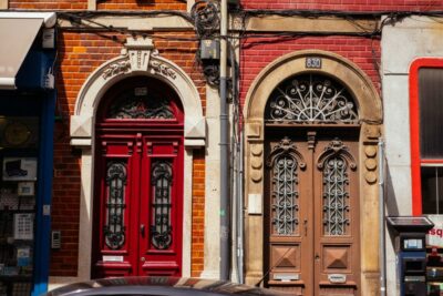 Porto: 2.5-Hour Private City Tour Off the Beaten Track - Where you start matters: meeting at Biblioteca Pública Municipal do Porto
