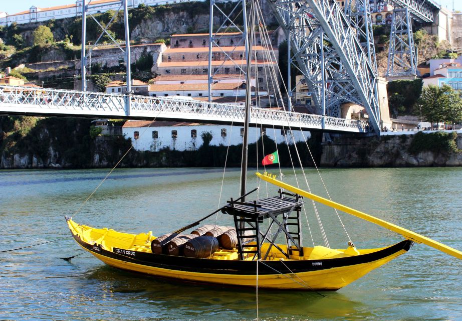 Porto: 3-Hour Walking City Tour & Lello Bookstore Visit - Private guide energy (and how to make it work for you)