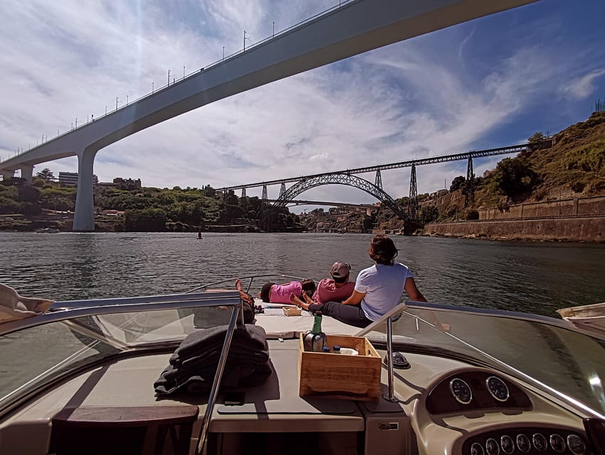 Porto: 6 Bridges and Ribeira Boat Tour with Sunset Option - Route Walkthrough: Foz do Douro, São Pedro da Afurada, and the Porto Riverfront