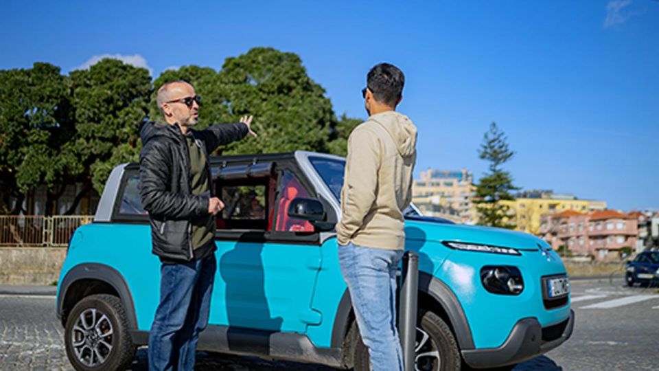 Porto: a ride along the coast in a fun eco-friendly car - Matosinhos Beach: seeing the beginner-friendly surfing energy