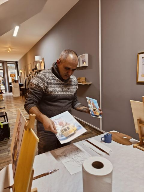 Porto: Acrylic and Oil Painting Class with a Local Artist - Meet Emanuel Ribeiro near São Bento and get started