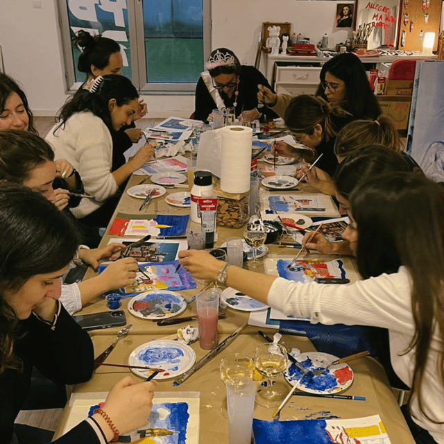 Porto: Acrylic Painting Workshop for Groups - Antero Quental - Your Own Composition: Building From Background to Foreground