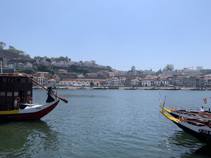 Porto and Gaia: Walking Tour of Douro's Two Riversides - Vila Nova de Gaia: Cellars, Serra do Pilar, and a UNESCO Stop