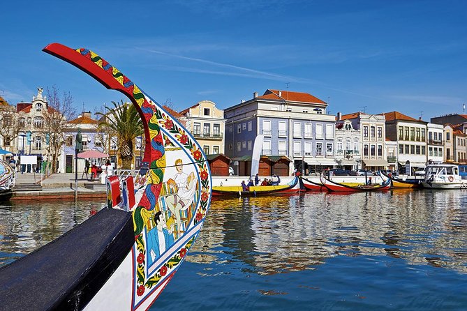 Porto: Aveiro Tour Including Moliceiro Cruise - Guide Quality: The Difference Between a Great Narration and a Missed Day