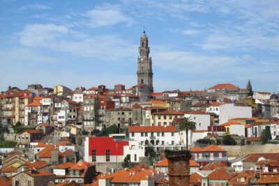 Porto Best-Of Private Tour – A Customizable Experience - Walking the UNESCO Historic Centre: São Bento, Rua das Flores, Clérigos, Lello