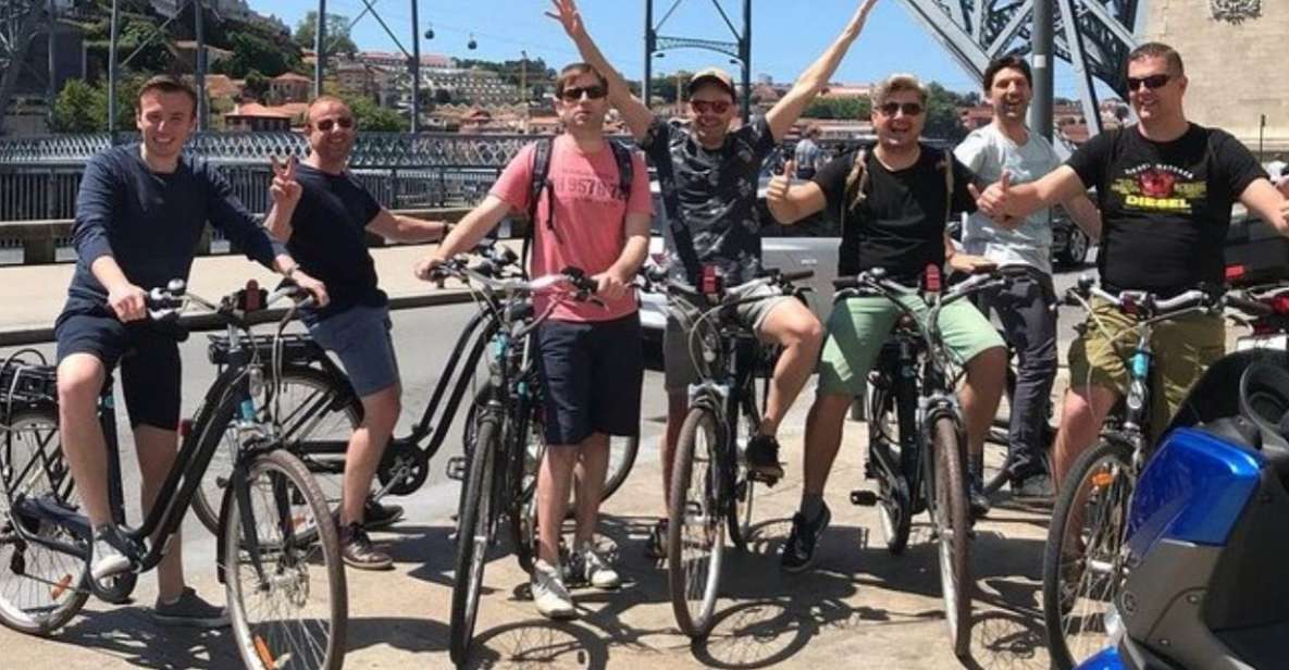 Porto: Bicycle Rental - Picking the Best Route: Downtown Lanes, Parks Paths, and the Douro