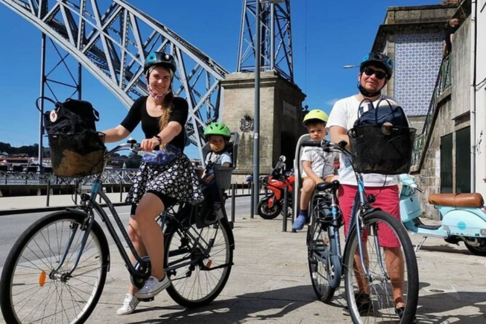 Porto: Bicycle Rental - Bike Choice Matters: Muscular Bikes vs. Pedal-Assist Options