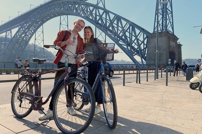 Porto: Bike Rental from 1 to 4 days - What You Actually Get: Helmet, Padlock, Map, and Help