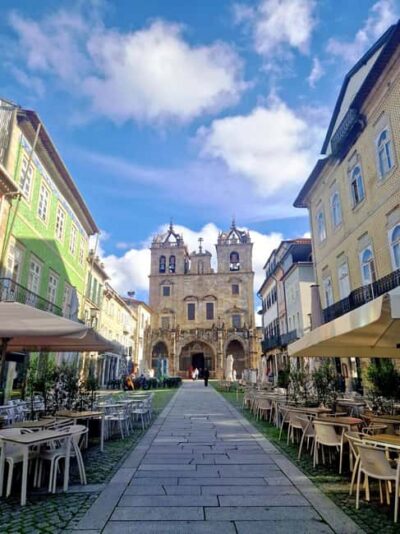 Porto: Braga & Guimarães Full Day Tour - Pickup and ride time: how the 8-hour schedule really feels