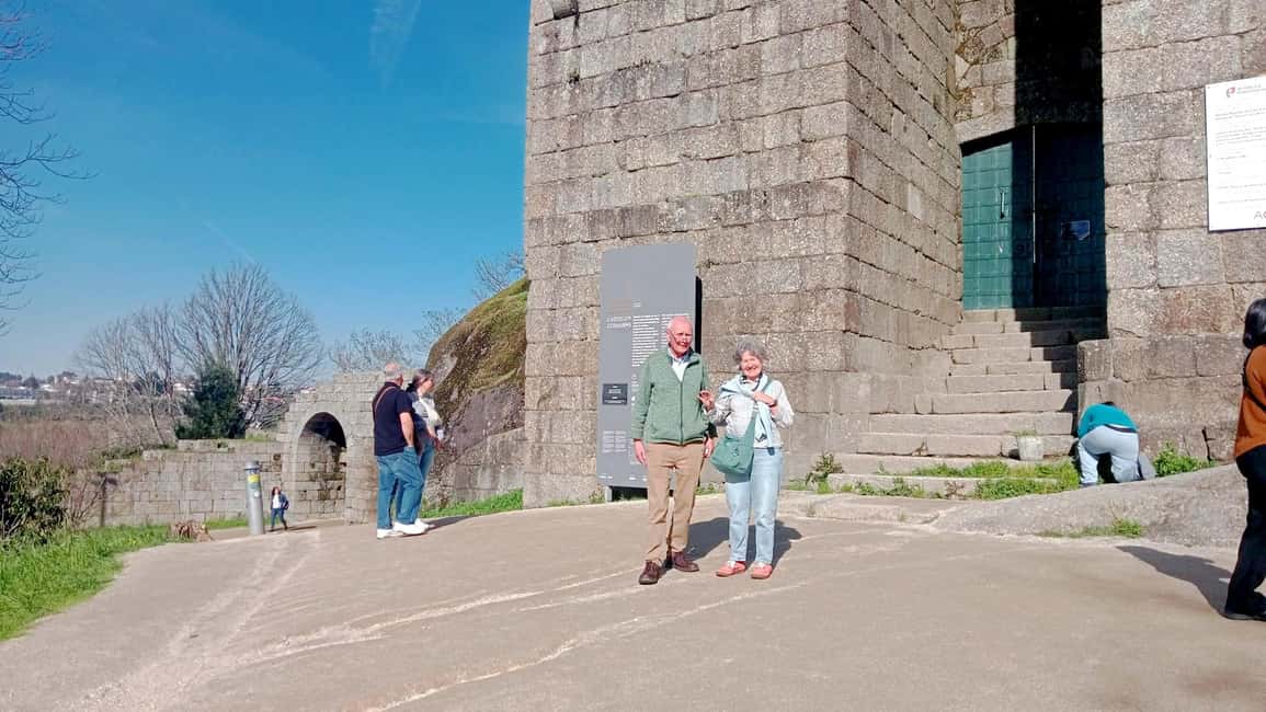 Porto: Braga & Guimarães Full Day Tour - Braga’s Sé Cathedral and the City of Archbishops streets