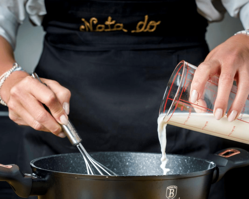 Porto center- Workshop “A nata do BJ” making pasteis de nata - Finding the Place: Simple Meeting Point in Porto