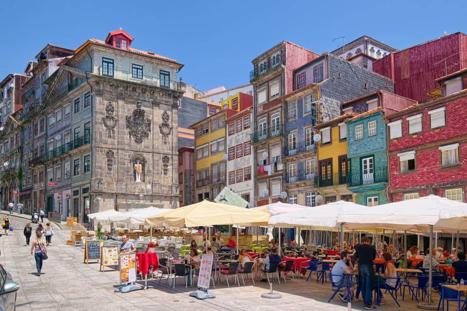 Porto City Full Day Minibus Tour, Wine Tasting & Six Brigdes - Lunch break: your free time decision point