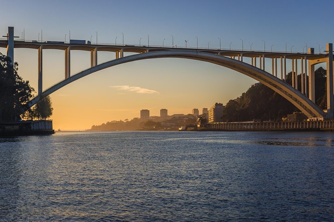 Porto City Tour with Wine Tasting - Wine cellar tour and Port tasting in Vila Nova de Gaia