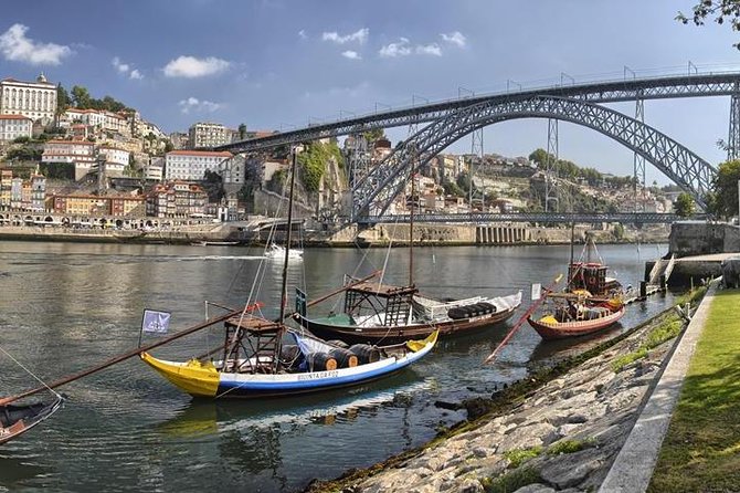 Porto City Tour with Wine Tasting - Group size, guides, and the language factor that can make or break it