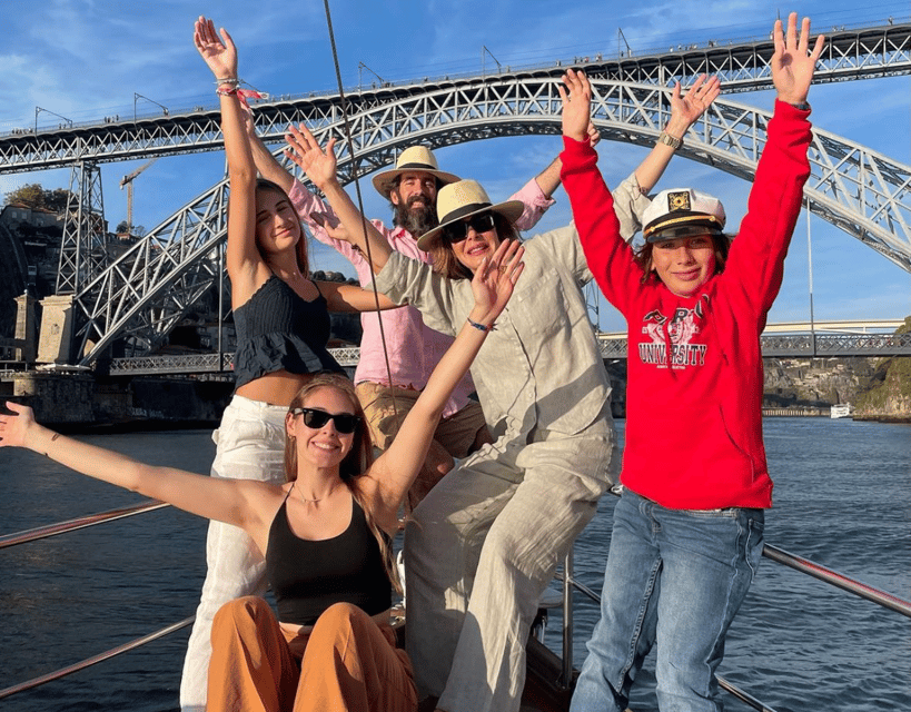 Porto: Classic Sailboat Cruise Along the Douro River - On Board Feel: Music, Relaxed Corners, and the Hammock for Real