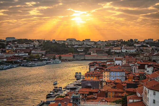Porto Customizable Three Hour Private Tour - Dom Luís I Bridge: The Douro River Viewpoint Fit for Photos