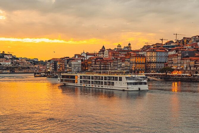 Porto Customizable Three Hour Private Tour - Ribeira Riverside: Your Longest Stretch for Douro Views and Stroll Time