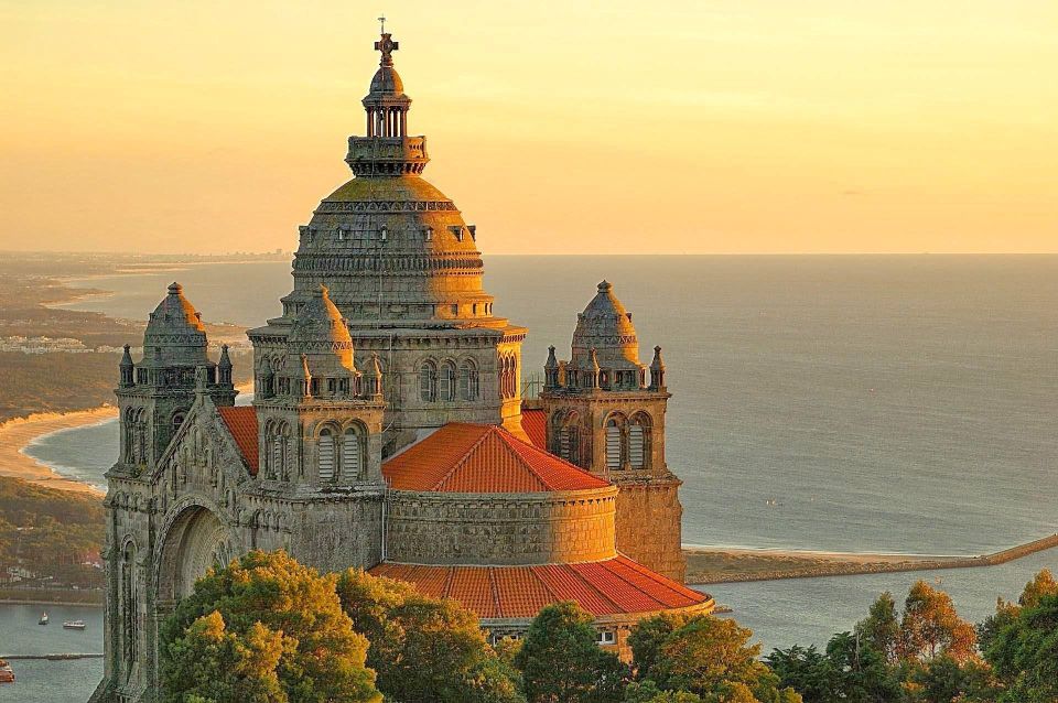 Porto: Day Trip to Santiago de Compostela - Key highlights at a glance