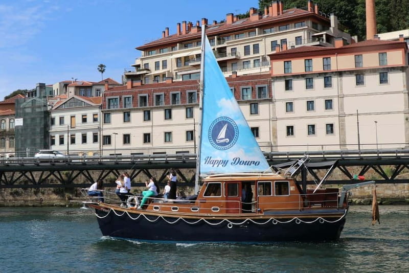 Porto: Douro Classic Boat Tour - A classic sailboat tour that feels personal, not touristy