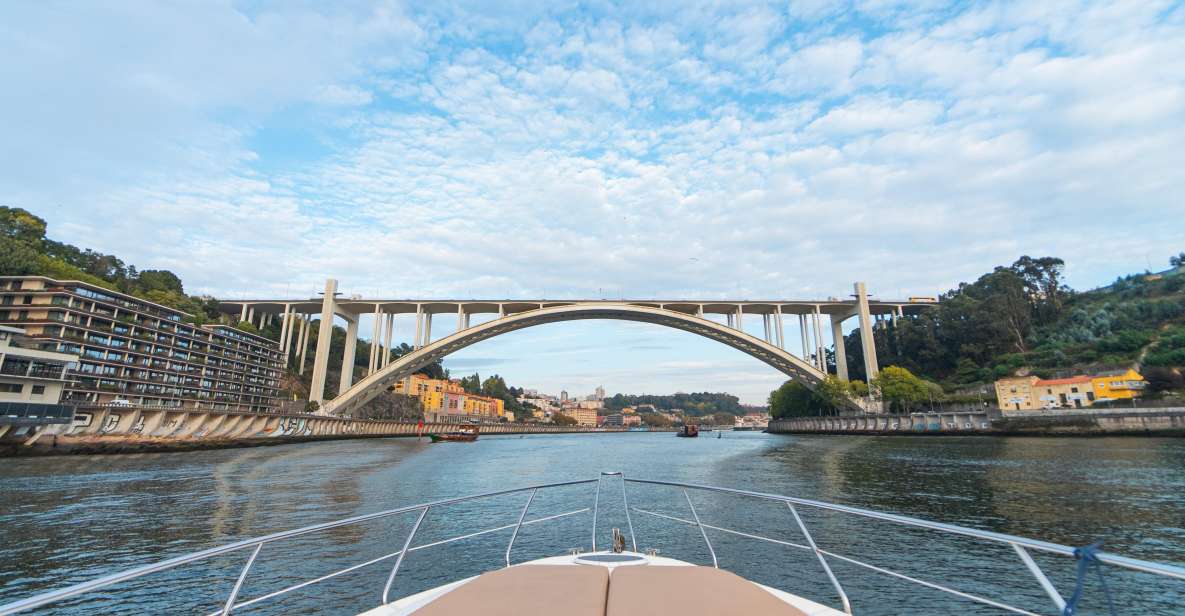 Porto - Douro Cruise with Port wine and snacks - The Bridge Circuit: What You’ll See and How to Watch It
