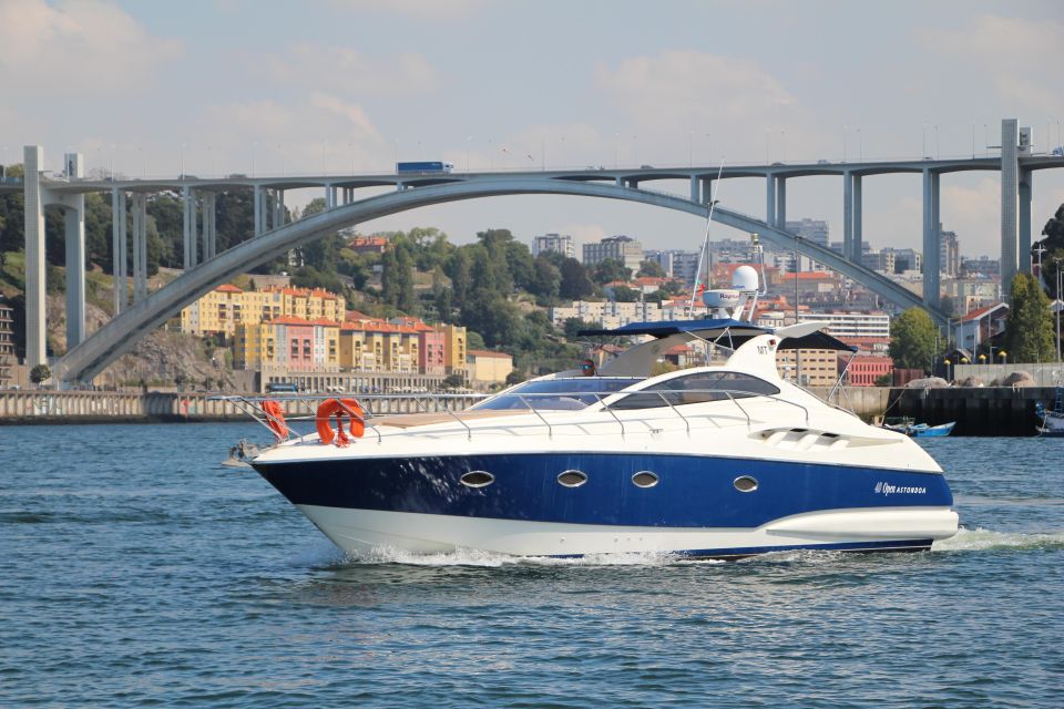 Porto - Douro Cruise with Port wine and snacks - What the Small-Group Format Changes