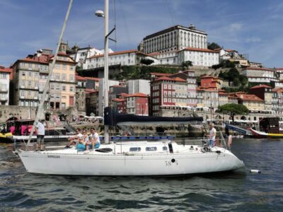 Porto Douro river boat tour or Amazing Sunset - Price and value: $353 per group up to 10