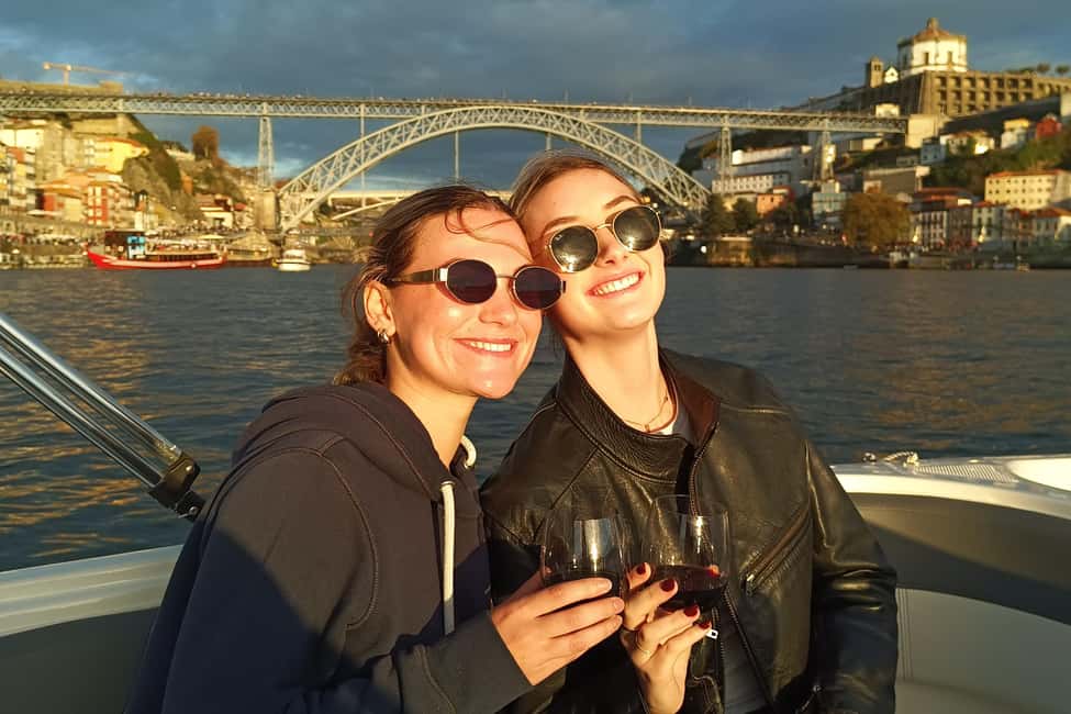Porto: Douro River Boat Tour with Port Wine Tasting - What to bring (so you don’t end up improvising)