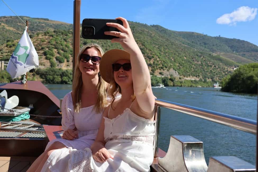 Porto: Douro Valley, 2 Wineries, Lunch, and 1-Hour Boat Tour - Stop 2 winery and tastings: N222 views plus one more producer story