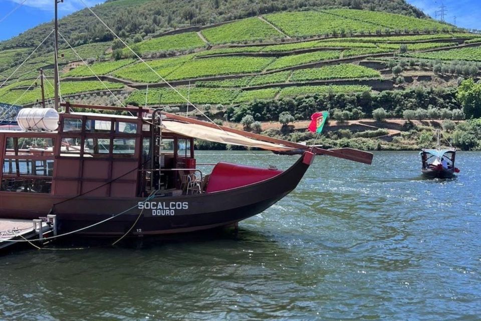 Porto: Douro Valley Tour w/ 3 Tastings, Lunch, & Opt. Cruise - Key points worth booking for