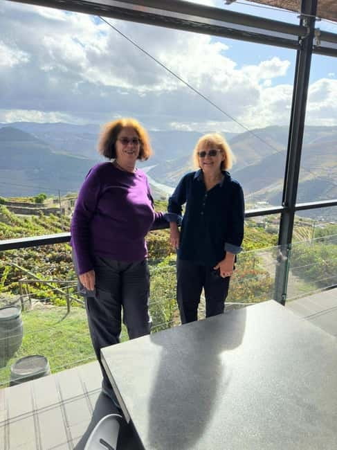 Porto: Douro Valley Tour with 3 Wineries and Lunch - Douro Valley and Port wine: what makes this day click