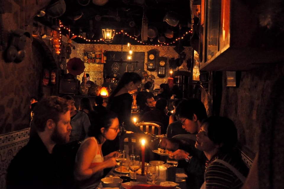 Porto: Fado Show with Dinner in a Traditional Fado House - Key things I’d watch for