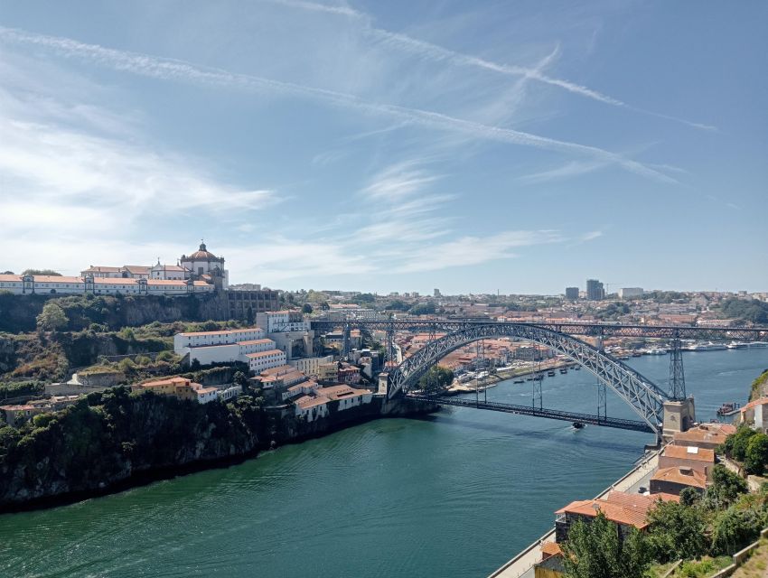 Porto: Guided Walking Tour - São Bento Station: The “Prettiest in Europe” Moment