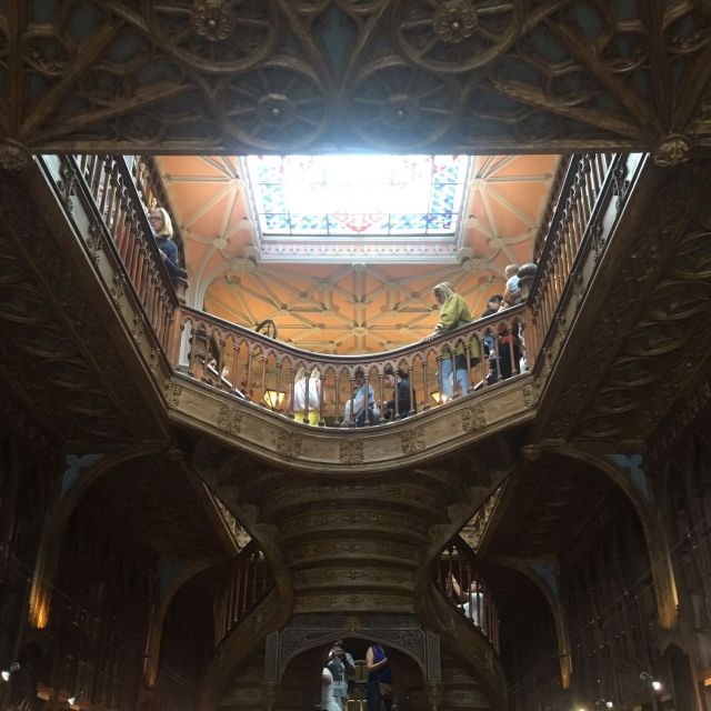 Porto: Half-Day Small Group City Tour with port wine tasting - Mercado do Bolhão: where your shopping brain can wake up