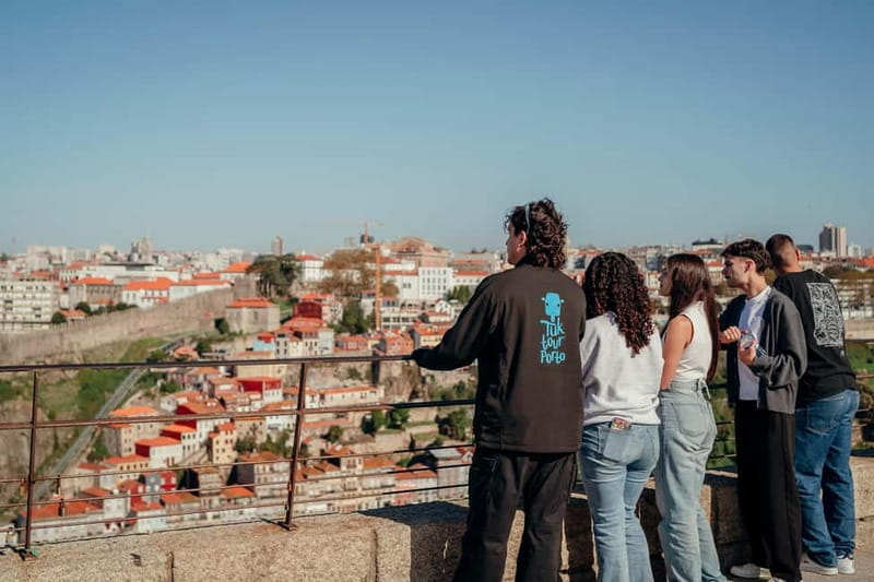 Porto Half Day Tuk Tuk Tour Clérigos, Seaside and Viewpoints - Key highlights to look for