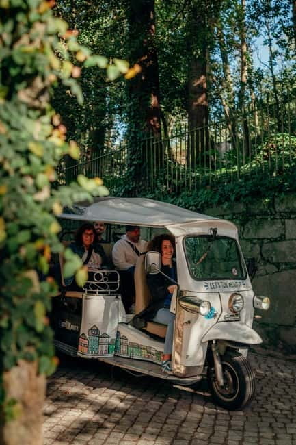 Porto Half Day Tuk Tuk Tour Clérigos, Seaside and Viewpoints - Why a private tuk-tuk makes Porto feel smaller