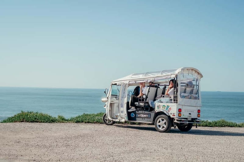 Porto Half Day Tuk Tuk Tour Clérigos, Seaside and Viewpoints - Palacio da Bolsa and the kind of history you can actually use