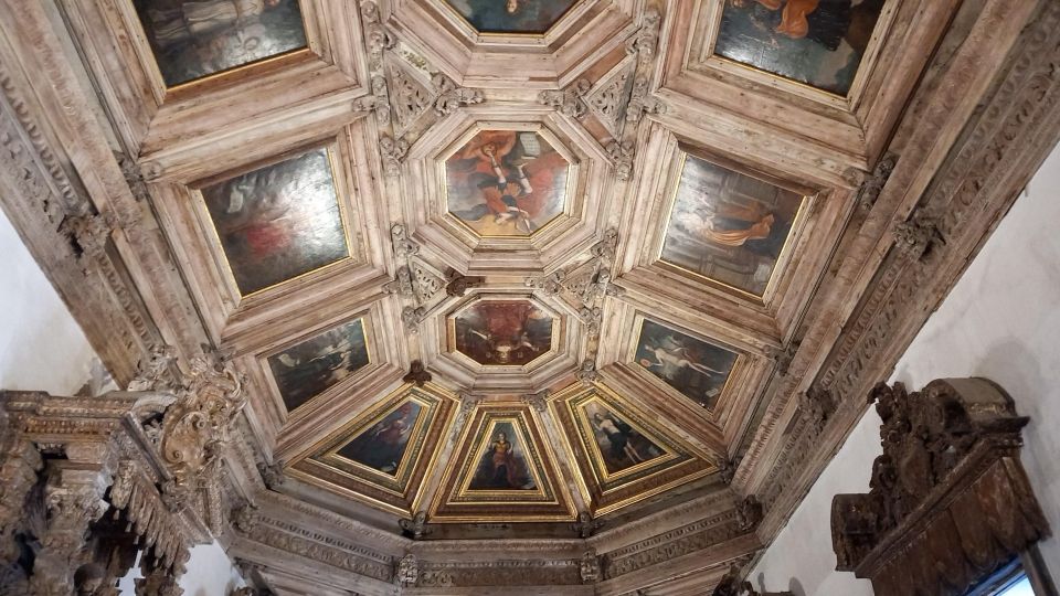 Porto Historic Center: Private Walking Tour & Cathedral - Time, pace, and how private guides can change the day