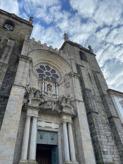 Porto: Historical Center Walking Tour - Clérigos Church and Tower Area: One of the Best Photo-Plus-Context Combos