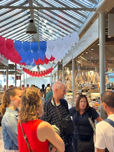 Porto: Local Market Tour & Cooking Class/Showcooking - The short metro hop and viewpoint: why the route matters