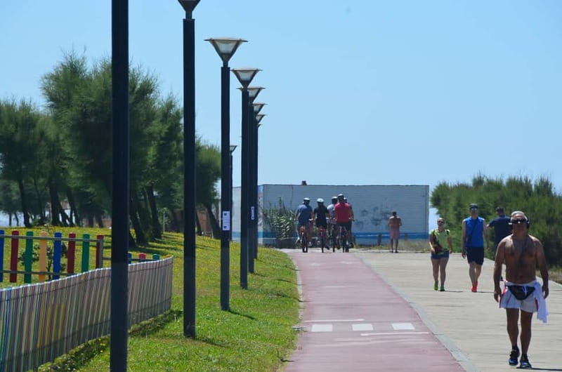 Porto: Porto Bike Atlantic Route - Furadouro: guided time plus coastal context