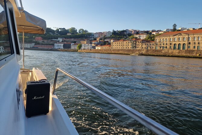 Porto: Private 6 bridges tour, Douro river with sunset option - Getting Started at Marina da Afurada: Simple, But Don’t Underestimate the Timing