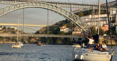 Porto: Private Douro River Charming Cruise w/wine tasting - Finding the meeting point near Douro Marina and Pontoon C