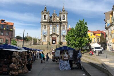 Porto Private Gourmet Food & Wine Historic Tour with a Sommelière - Rua de Santa Catarina: the route that mixes old Porto, coffee lore, and street energy