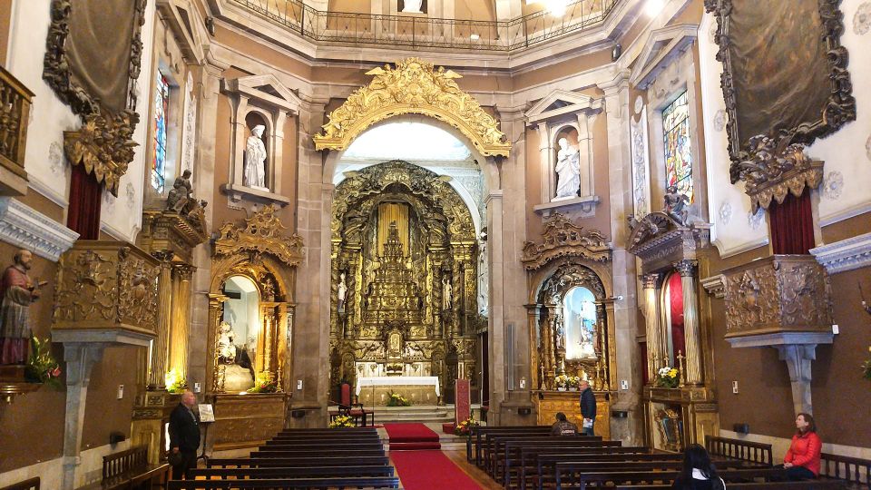 Porto private morning Tour, see the most iconic attractions - Livraria Lello: architecture lovers get a payoff