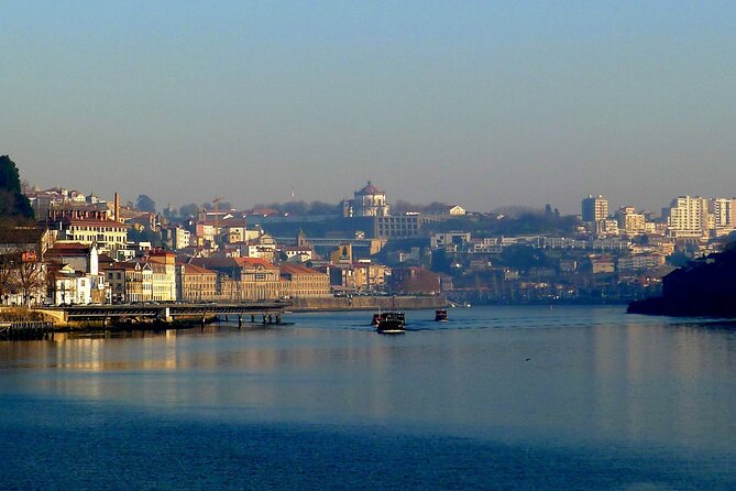 Porto Private Tour - The real win: a private Porto plan with a guide at the wheel