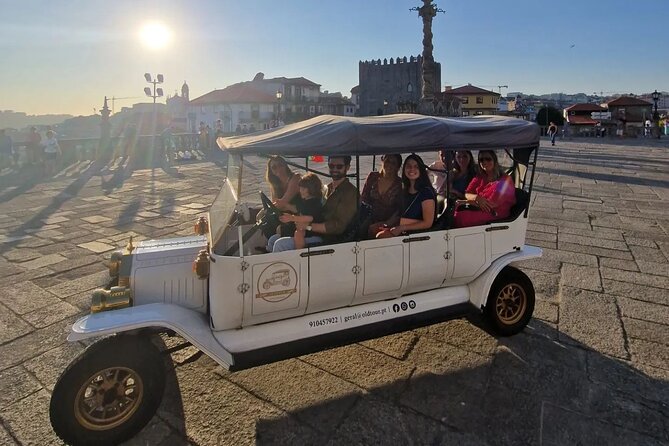 Porto : Private Tour of the Historic City in a Classic Ford T - Why a classic Ford T makes sense in Porto’s tight streets