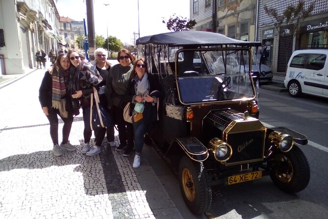 Porto: Private Tour to the Historic Center in a Classic Car - Porto Customs House: where trade becomes a museum stroll